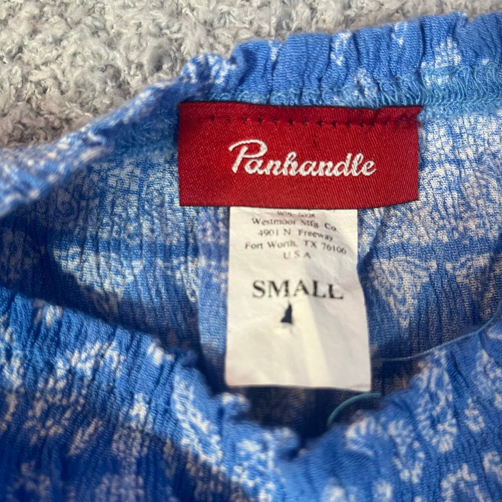 Panhandle blue and white ruched top with lace sleeve inlay size small - Picture 2 of 6